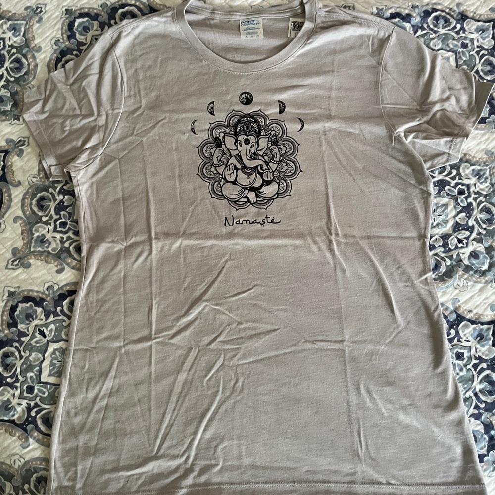 Women’s Grey Tshirt - Yoga - Indian - Boho - Ganesh - Grey tshirt